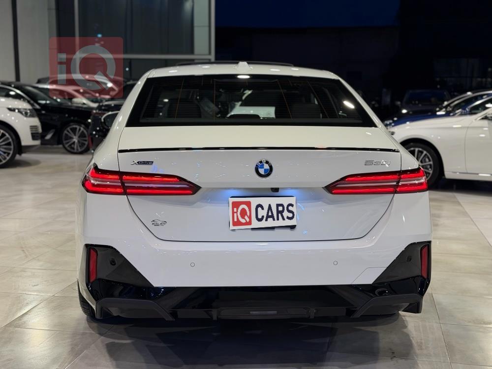 بي ام دبليو الفئة 5